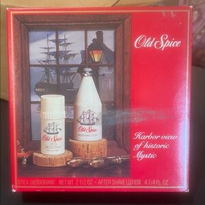 UNUSED - Vintage Old Spice Gift Set - Harbor view of historic Mystic